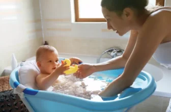 Baby Bathing Essentials for First-Time Parents