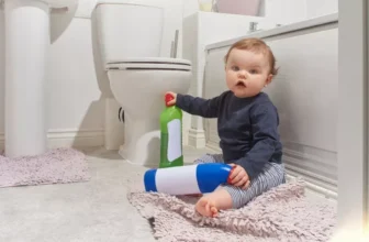 What Are the Early Signs of Baby Poisoning, and What Should You Do?